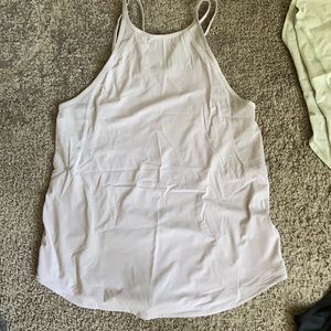 Lululemon lightweight high neck tank size 6